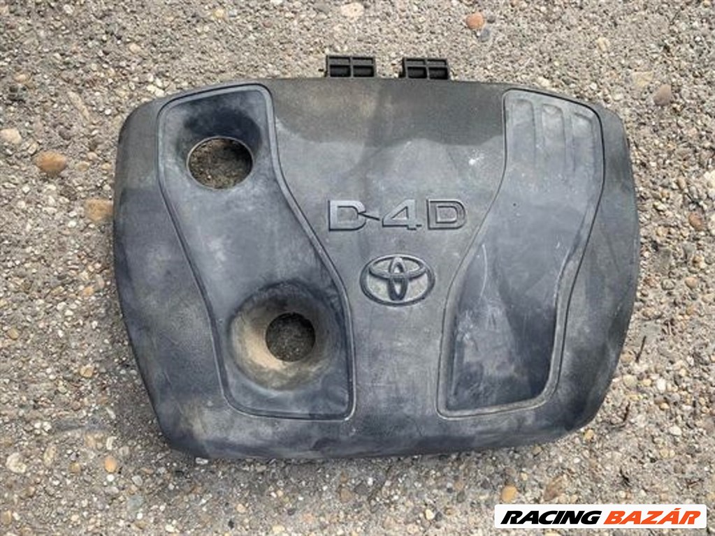 Toyota Auris (E150) motorburkolat 1. kép