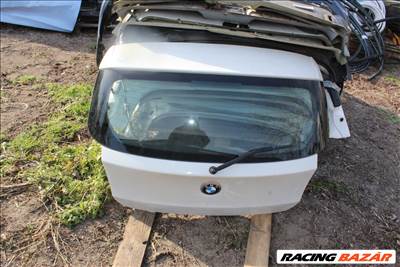 BMW E87 2007 Csomagtérajtó üresen szélvédővel (302) 