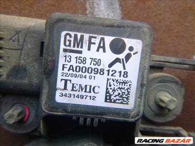 Opel Astra H ütközés érzékelő GM 13 158 750 TEMIC 343149712