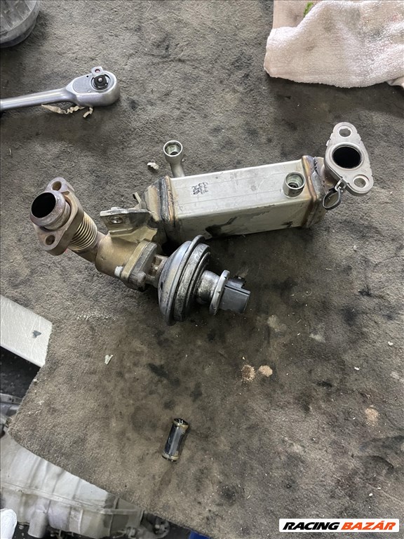 BMW 120d egr hűtő 7805189 2. kép