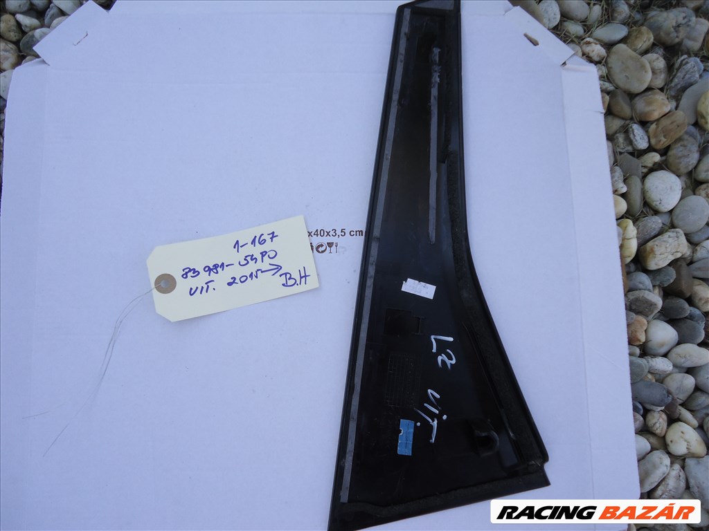 Suzuki Vitara bal hátsó ajtódísz  8398154p0 2. kép