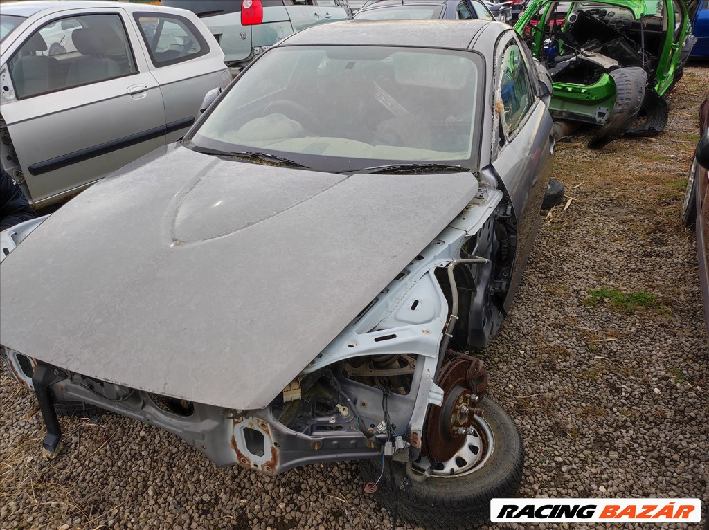 Mazda RX-8 bontott alkatrészei 1. kép