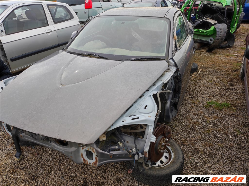 Mazda RX-8 bontott alkatrészei 1. kép