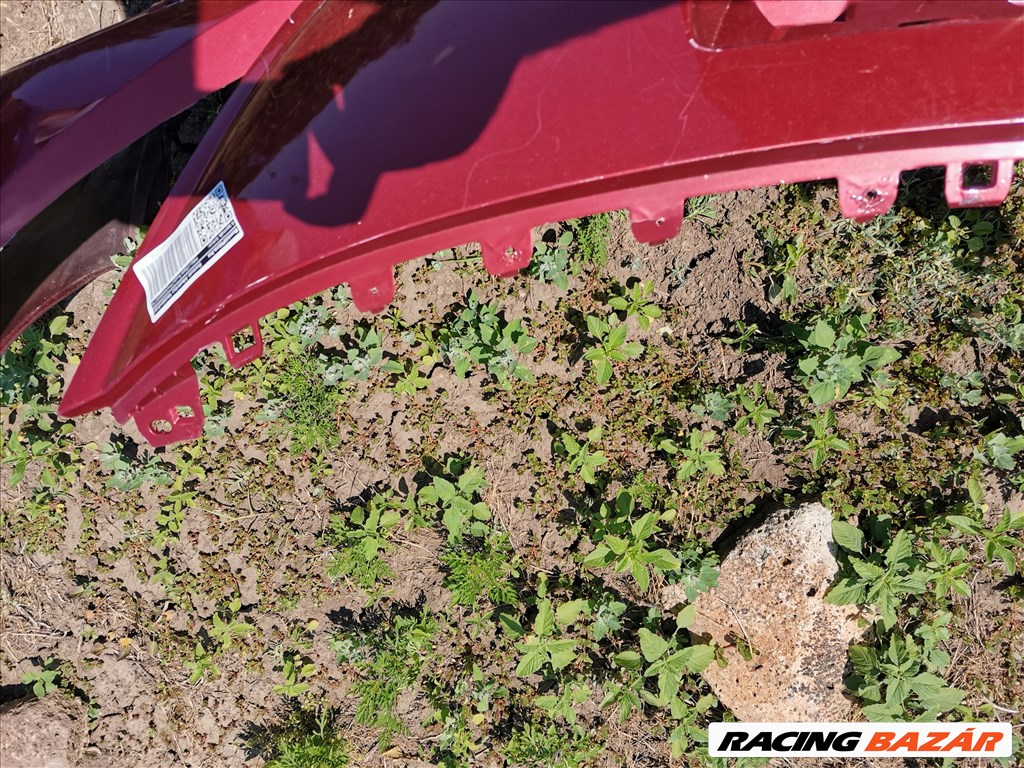 Peugeot 207 első lökhárító enyhén sérült 6. kép