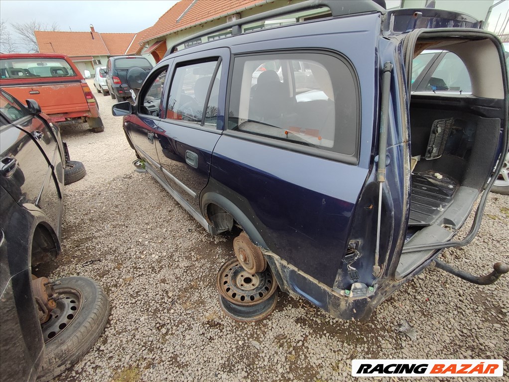 Opel Astra G kombi, x16xel,  bontott alkatrészei 3. kép