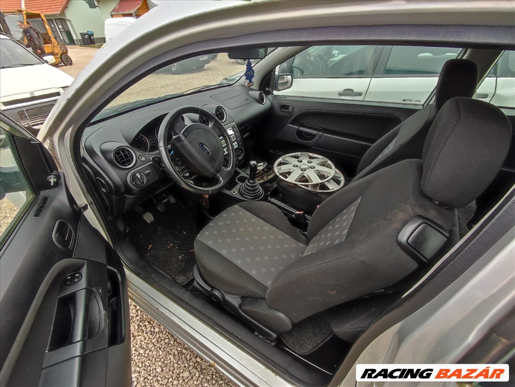 Ford Fiesta Mk5 1.4 tdci FXJA, bontott alkatrészei 5. kép