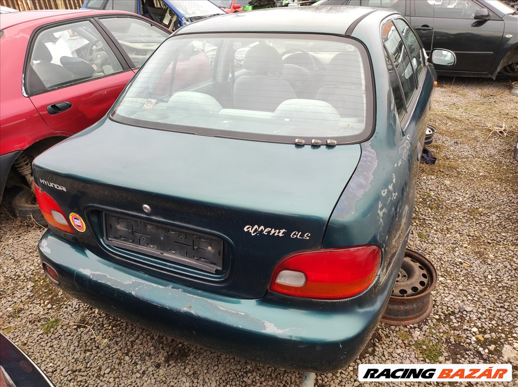 Hyundai Accent (X3) bontott alkatrészei 3. kép