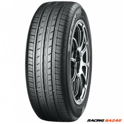 Yokohama BLUEARTH ES32 XL 215/55 R17 94V nyári gumi 1. kép