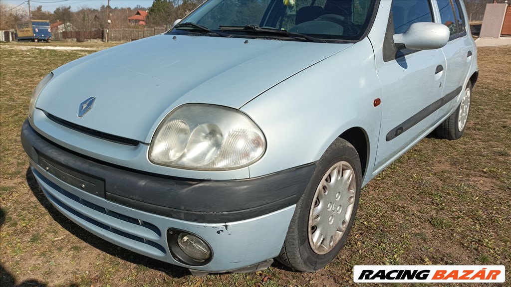 Renault Clio II bontott alkatrészei 10. kép