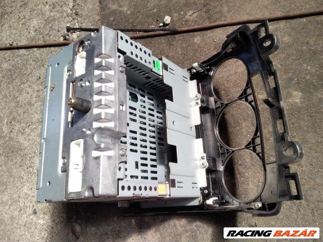 Mazda 5 (CR) 2.0 MZR-CD Rádió / CD 5l1b0569906 2. kép