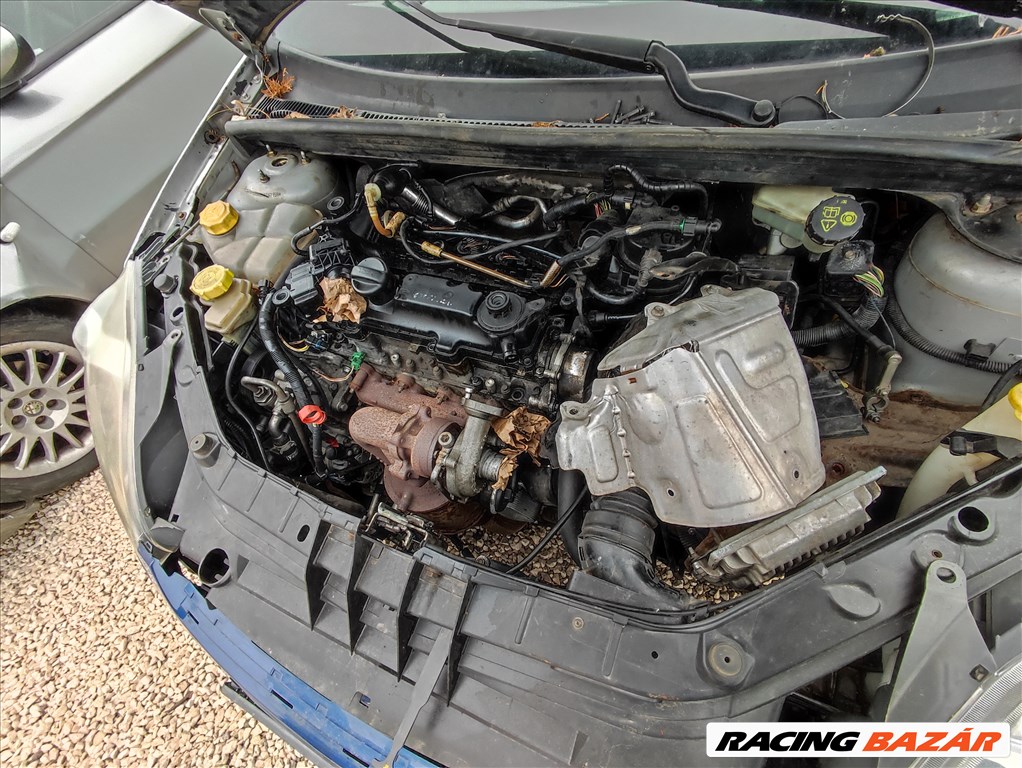 Ford Fiesta Mk5 bontott alkatrészei 6. kép