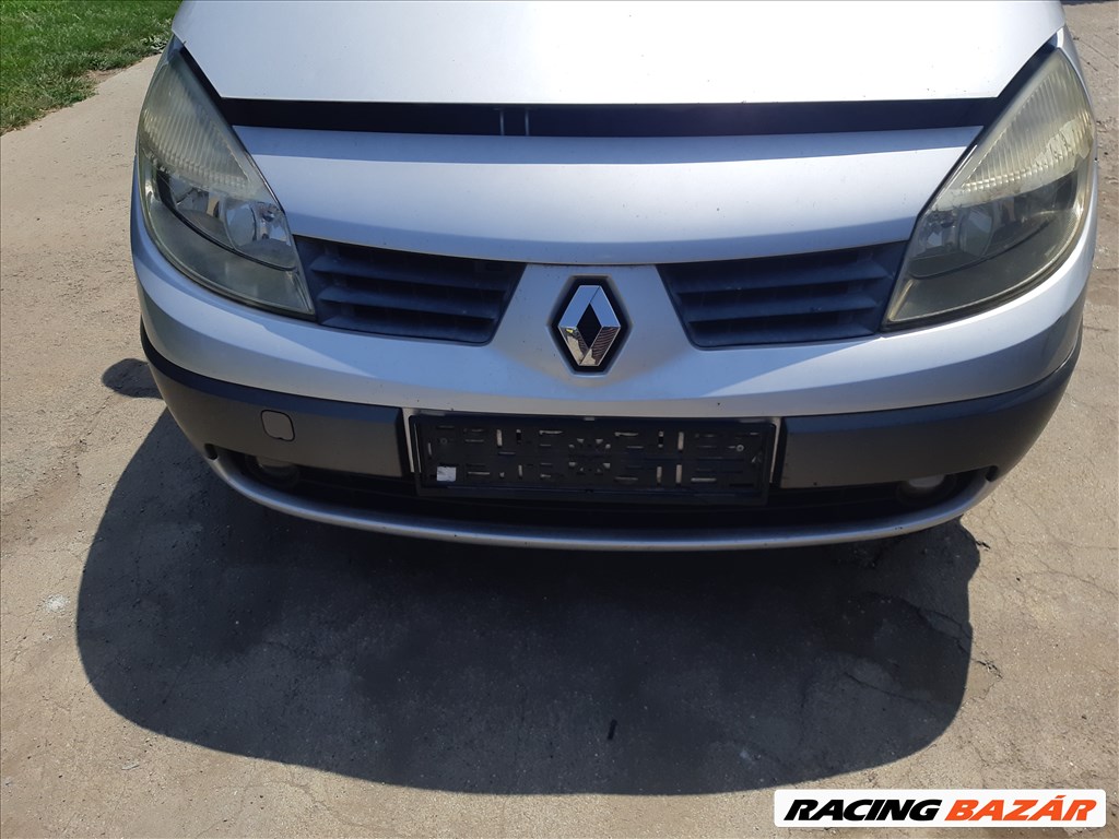 Renault Scenic II első lökhárító 1. kép