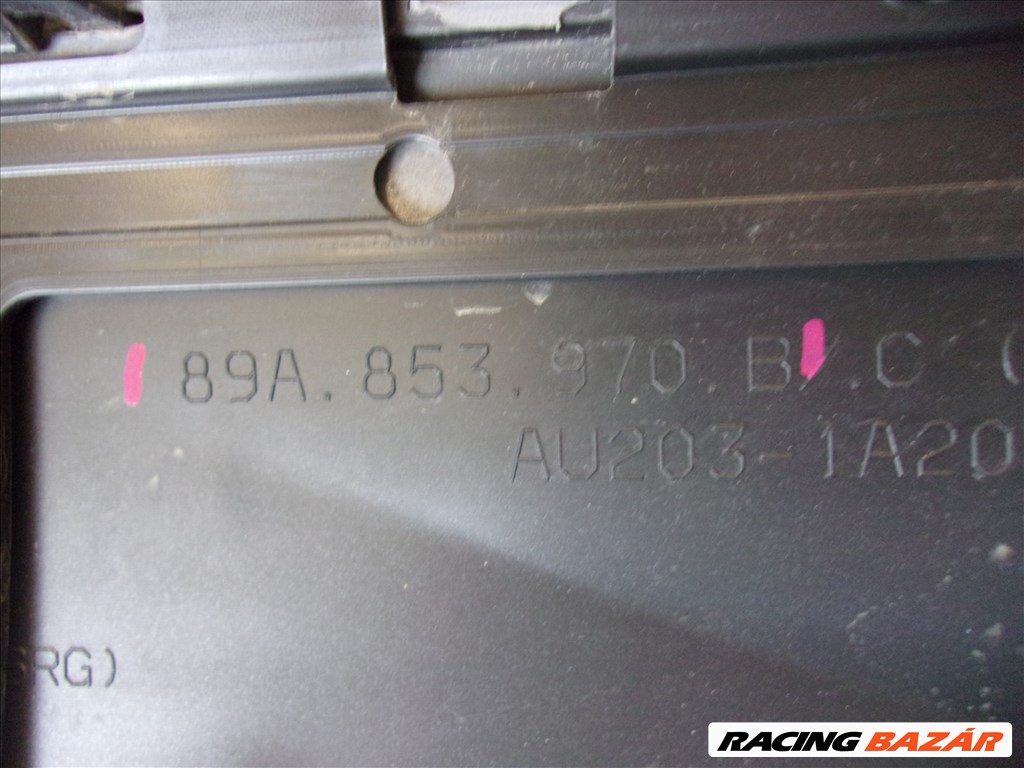 AUDI Q4 jobb hátsó ajtó díszléc 2020- 89A853970B 5. kép