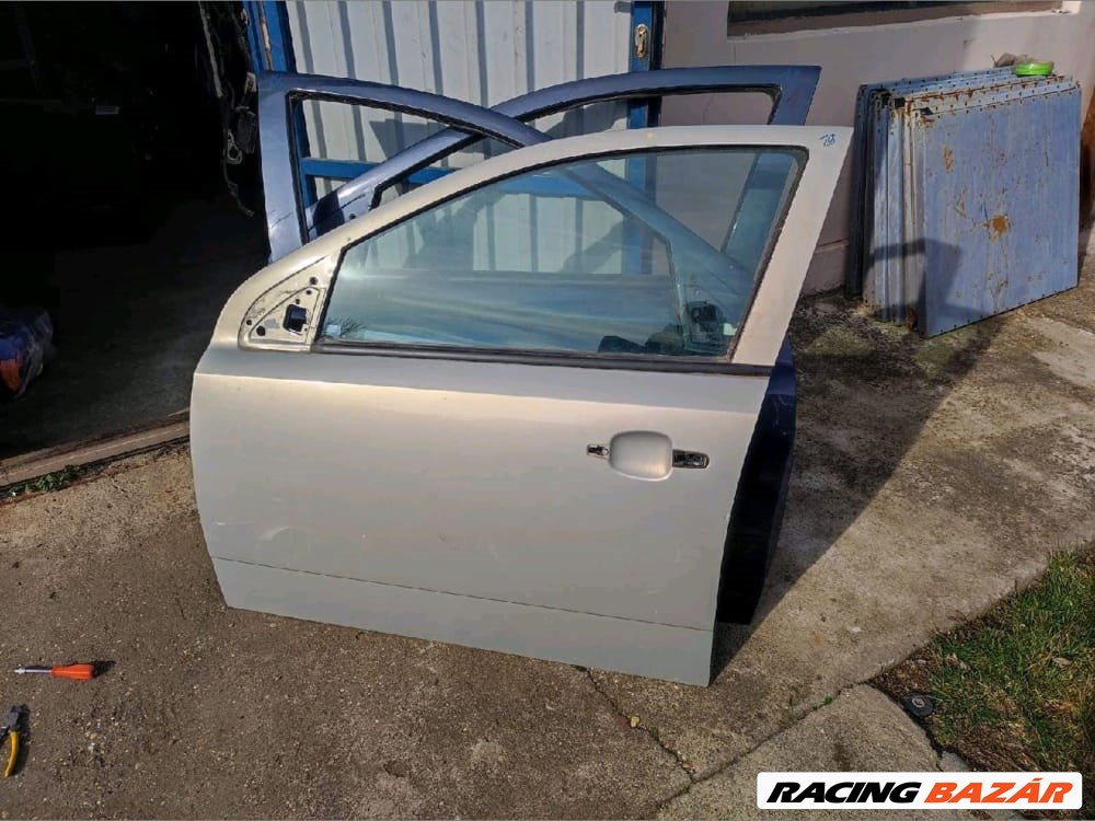 Opel Astra H bal első ajtó 93192036 1. kép