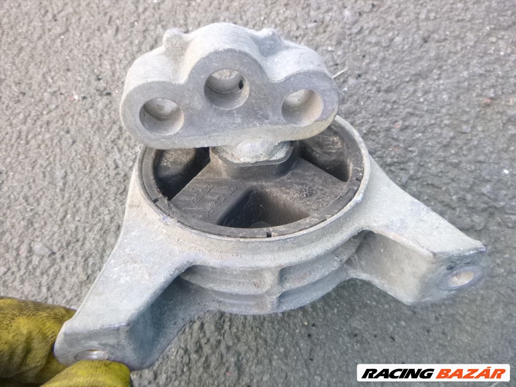 Opel Astra H 2005 1,4, Z14XEP, motortartó bak NEM HIBÁTLAN  13 125 637 13125637 3. kép