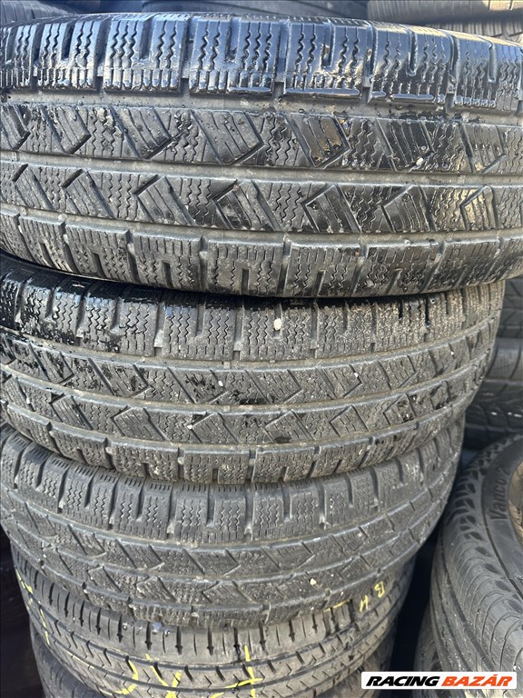 Laufenn 215/65 R16 C 5,5-6mm-es téligumi garnitura eladó. 1. kép