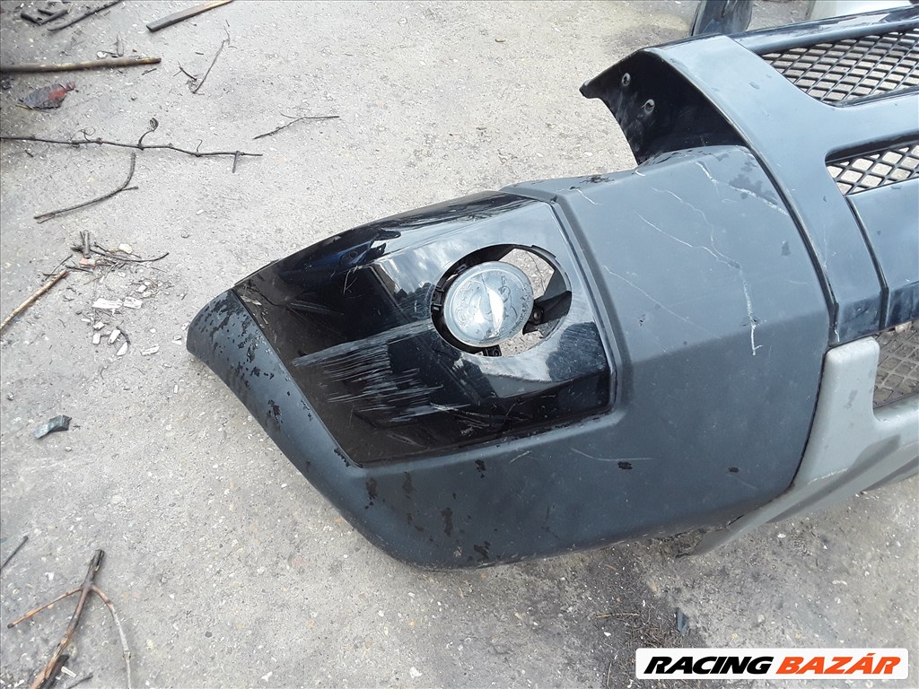 Land Rover Freelander 2004-2006 első lökhárító 2. kép