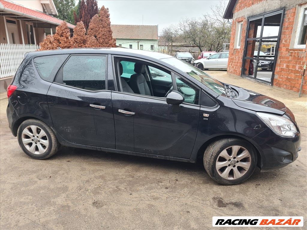 OPEL MERIVA B 1.4 benzin A14XER bontott jármű, bontás, bontott alkatrészek 12. kép