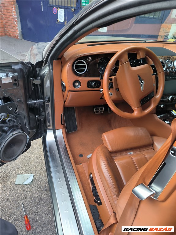Bentley Continental Gt ablakemelő javítás,szereléssel is,BowdenDoctor Kft 7. kép