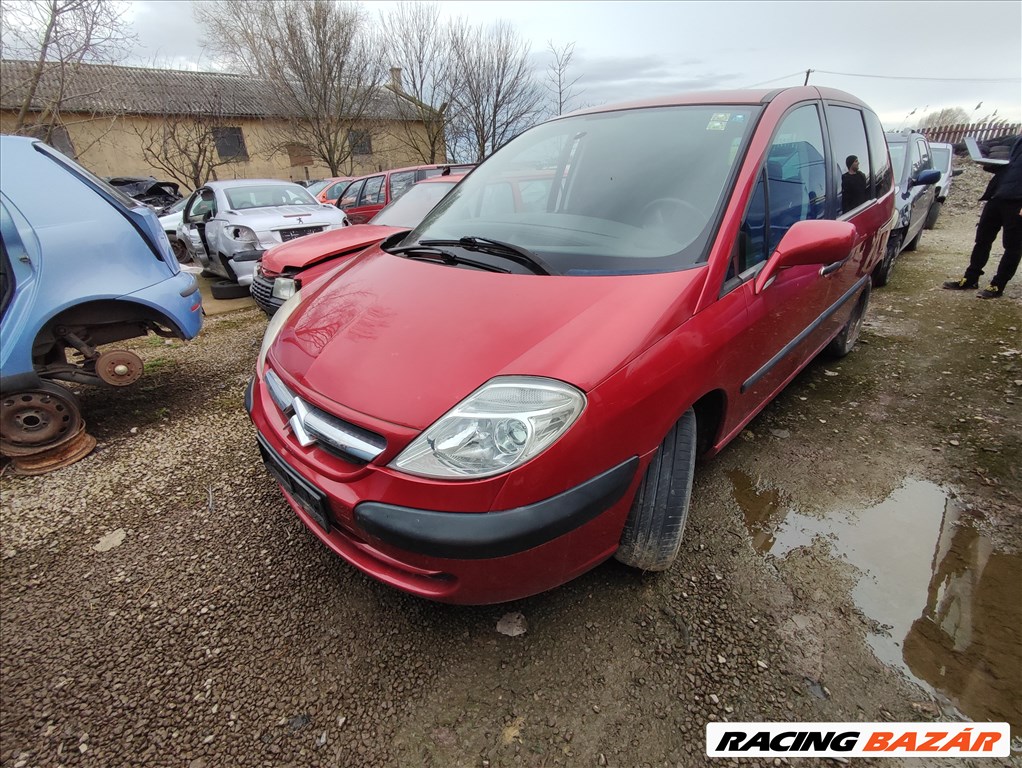 Citroën C8 I bontott alkatrészei 1. kép