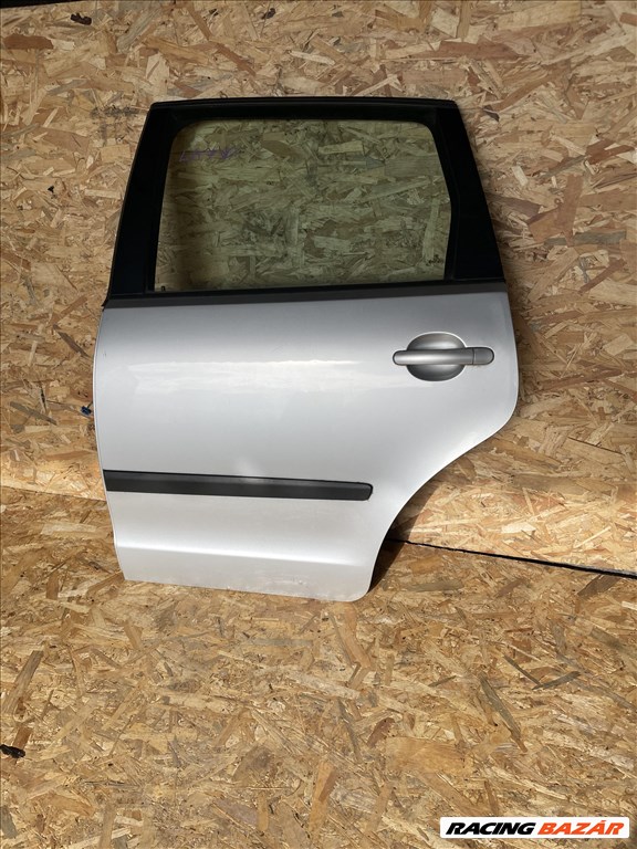 Volkswagen Polo IV bal hátsó ajtó 1. kép