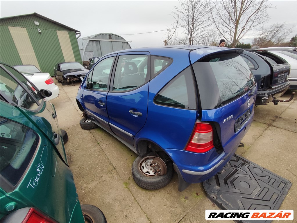 Mercedes A 160 (W168) bontott alkatrészei 3. kép