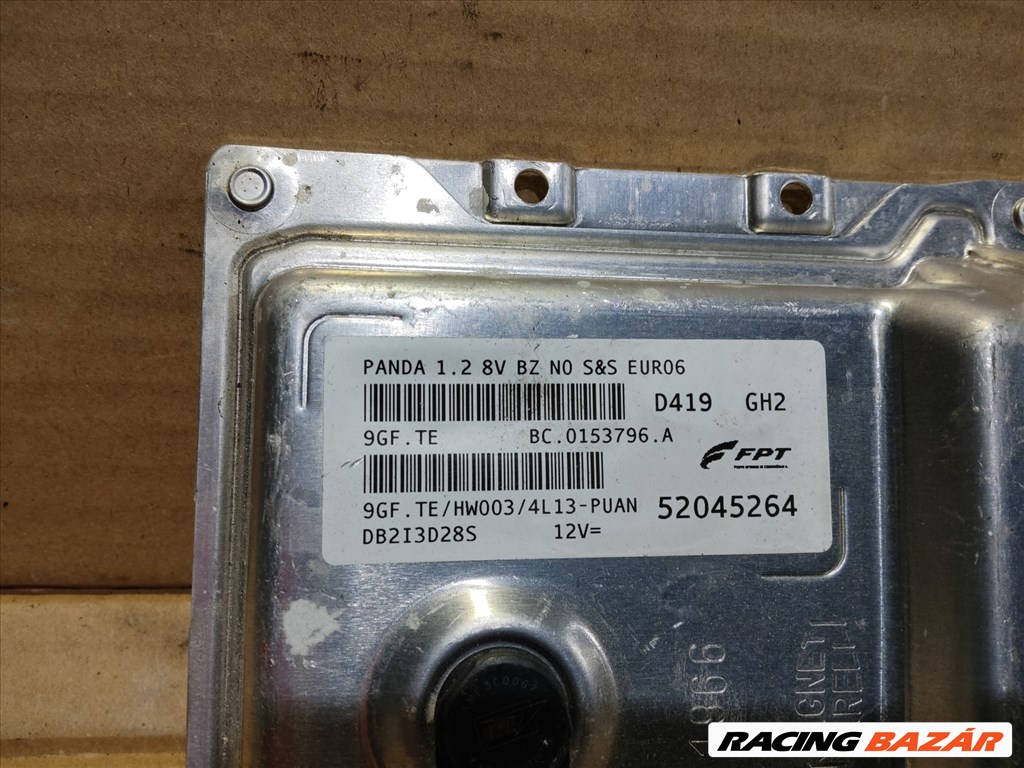 Fiat Panda III.  2012-2016 1,2 8v benzin motorvezérlő 52045264 3. kép