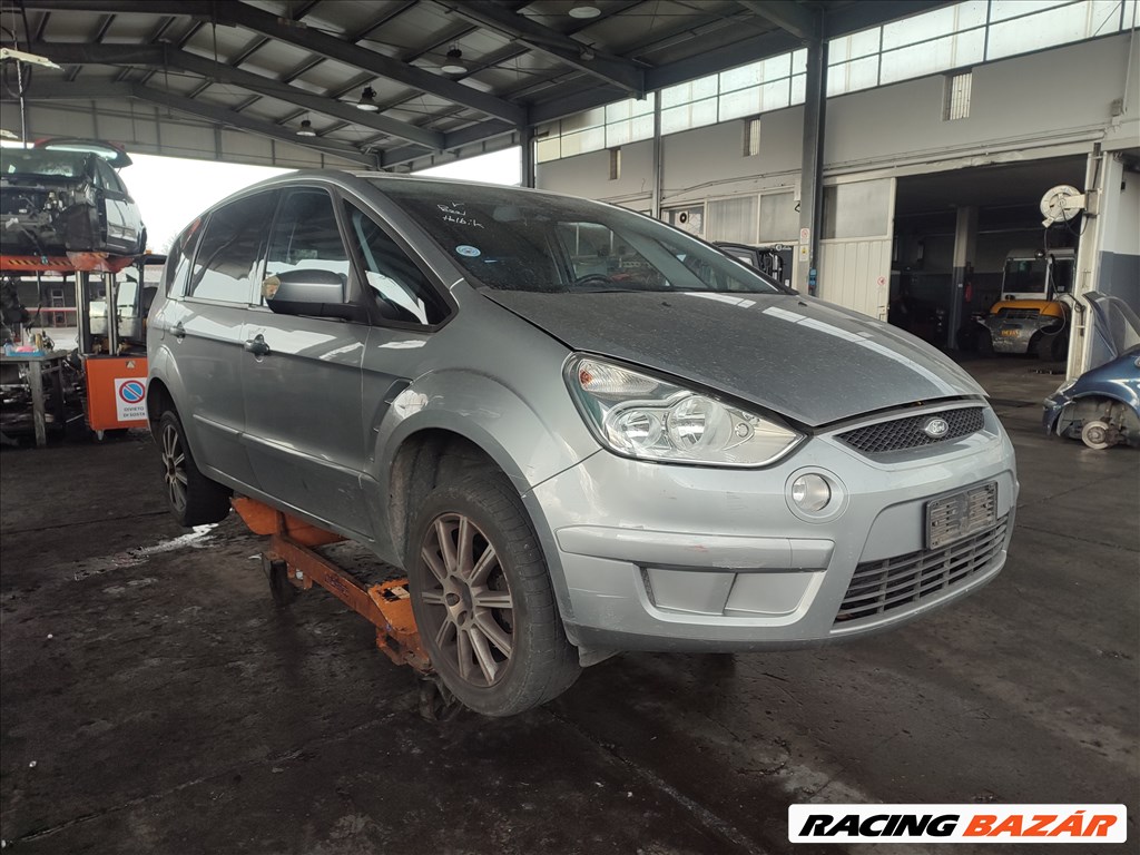 Ford S-MAX Mk1 karosszéria alkatrészek  2. kép