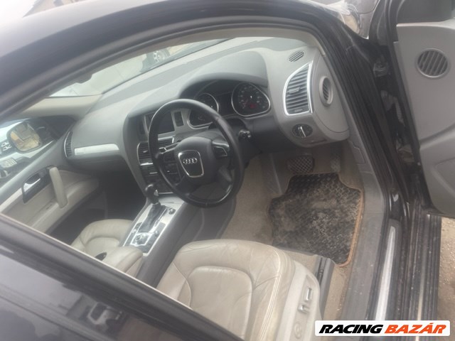 Audi Q7 bontott alkatrészei vagy egyben bontásra eladó 3. kép