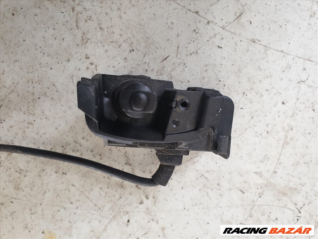 Volkswagen Golf VII tankajtó nyitó motor 5C6 810 773H 5c6810773h 3. kép