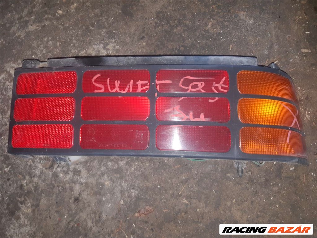 Suzuki Swift II 92-96 Jobb Hátsó Lámpa 1. kép