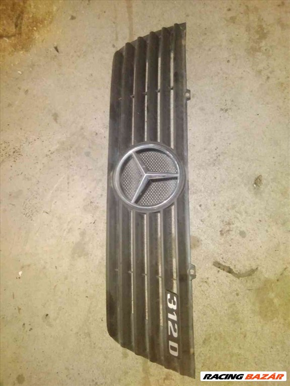 Mercedes Sprinter 903 95-06 Hûtõrács 1. kép