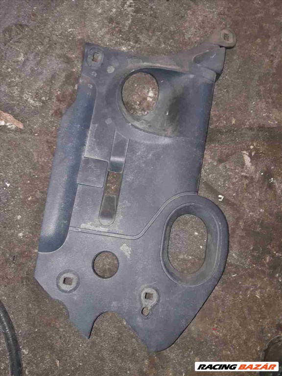 Renault Megane II Motor Burkolat 8200077764 2. kép