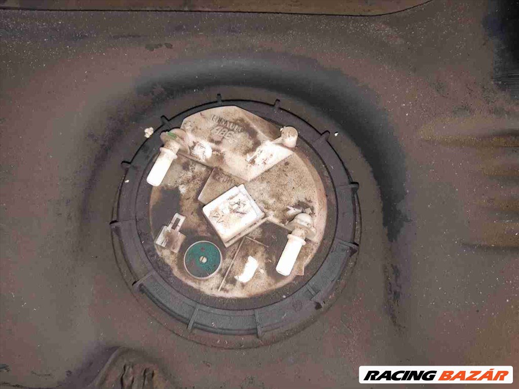 Renault Megane II Üzemanyag Tank 2. kép