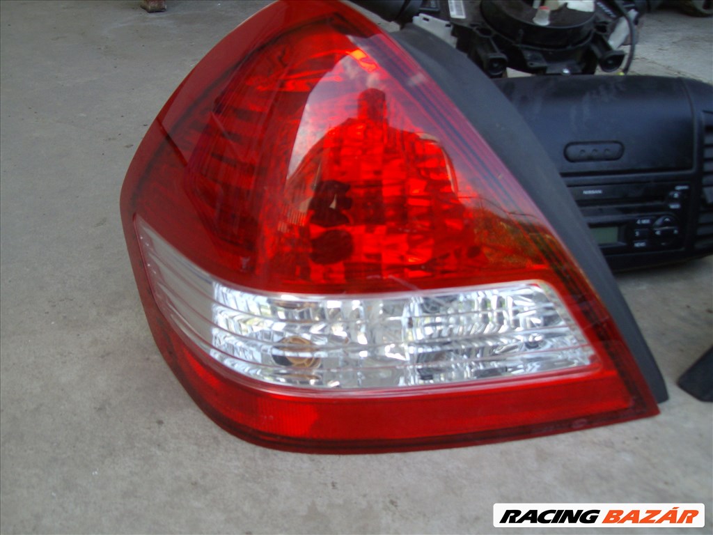 Nissan Tiida gyári hátsó lámpái eladók 3. kép