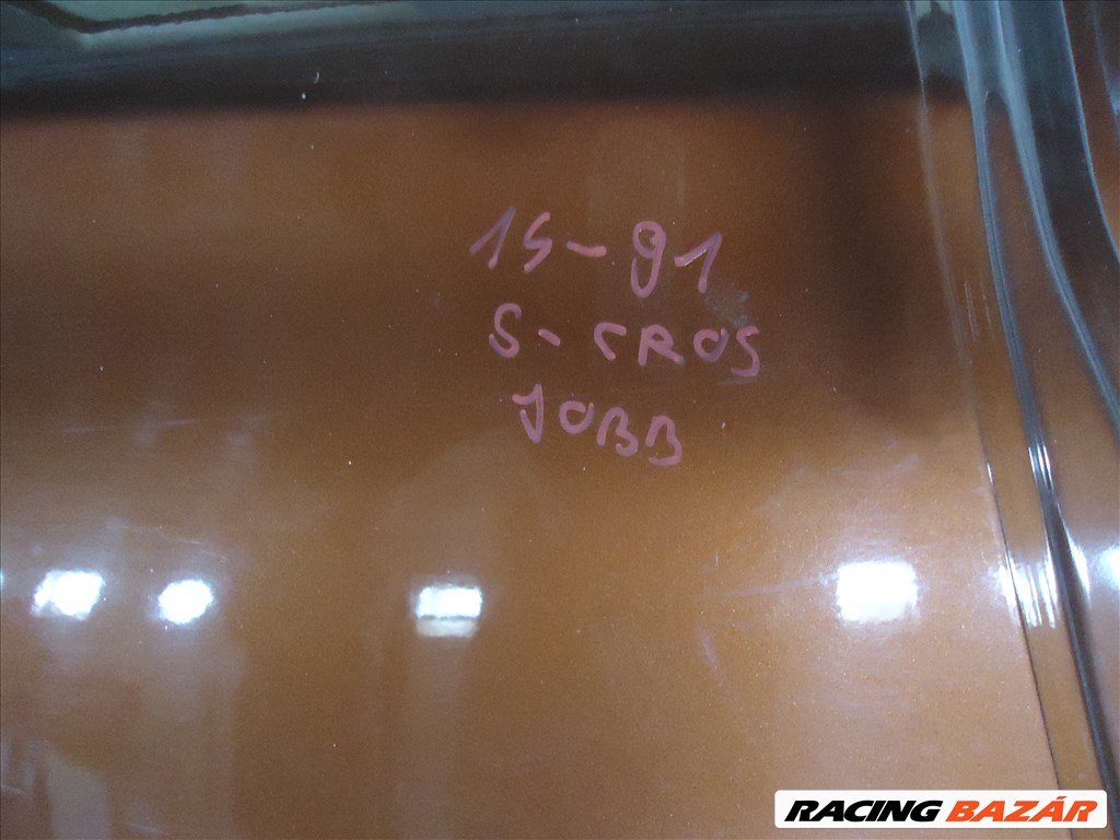 Suzuki S Cross jobb hátsó sárvédő ,küszöb hibátlan 3. kép