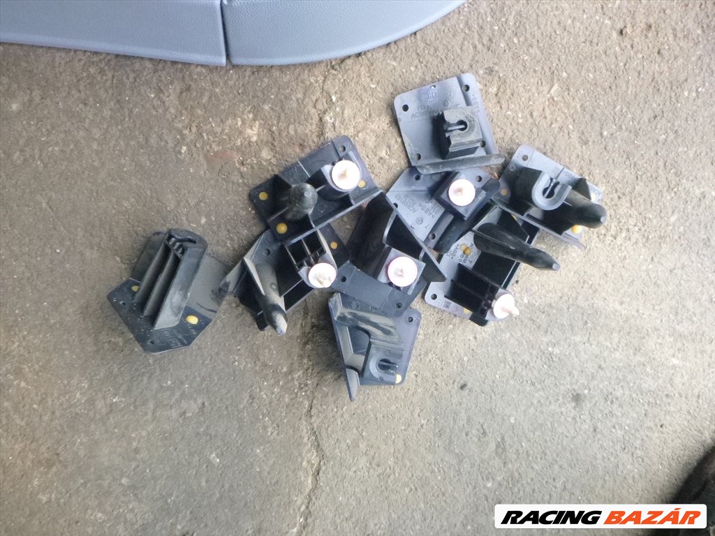 Opel Astra H 2005 5 ajtós kék ajtókárpit   2 DB HÁTSÓ    , ELSŐ NINCS  3. kép