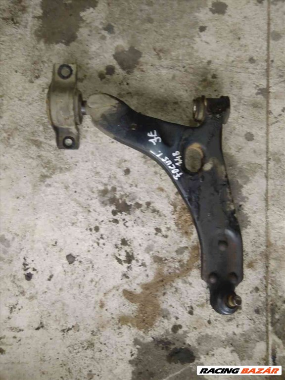 Ford Focus I Jobb Elsõ Lengõkar 98AG-3042-3051 AK 2. kép