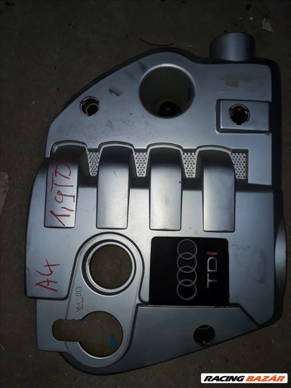 Audi A4 B6 Motor Fedél 038 103 925 1. kép
