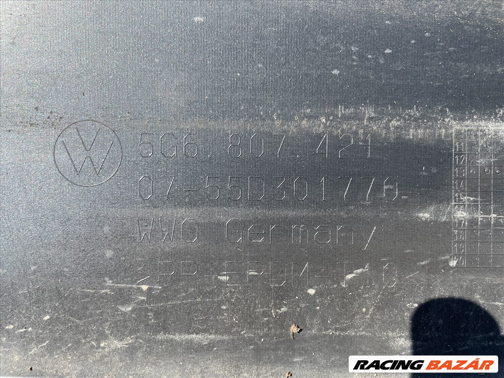 Volkswagen Golf VII hátsó lökhárító  7. kép