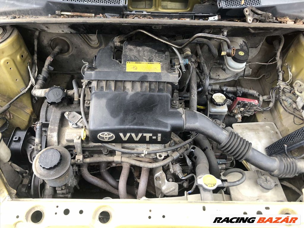 Toyota Yaris (XP10) 1.0VVT-i bontott alkatrészei 4. kép