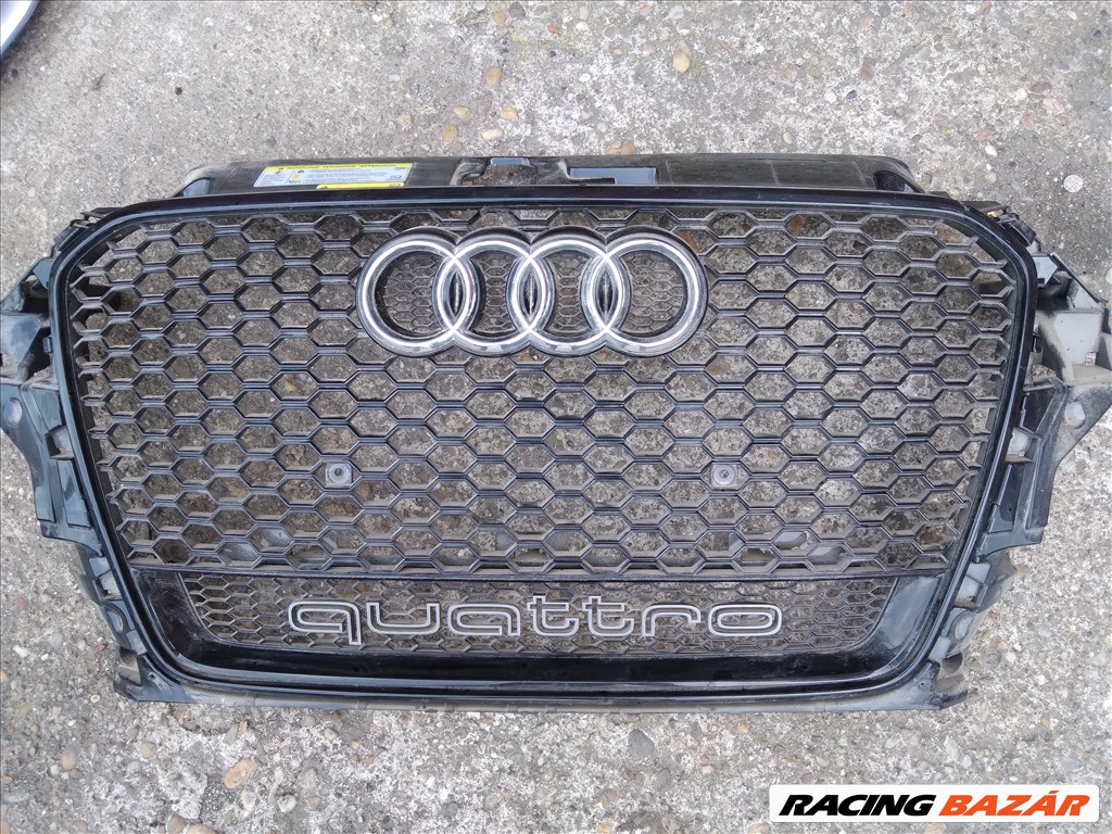 Audi RS3 (8V) Hűtödiszrács 8v4853651d 1. kép