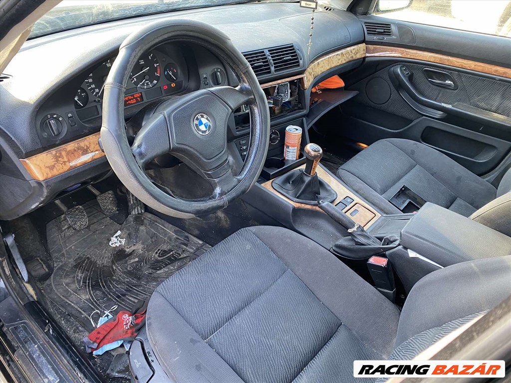 BMW 520i (E39) bontott alkatrészei 3. kép