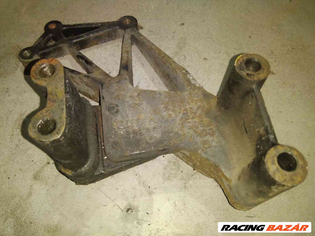 Volkswagen Sharan I Motortartó Bak 7M0199308B 1. kép