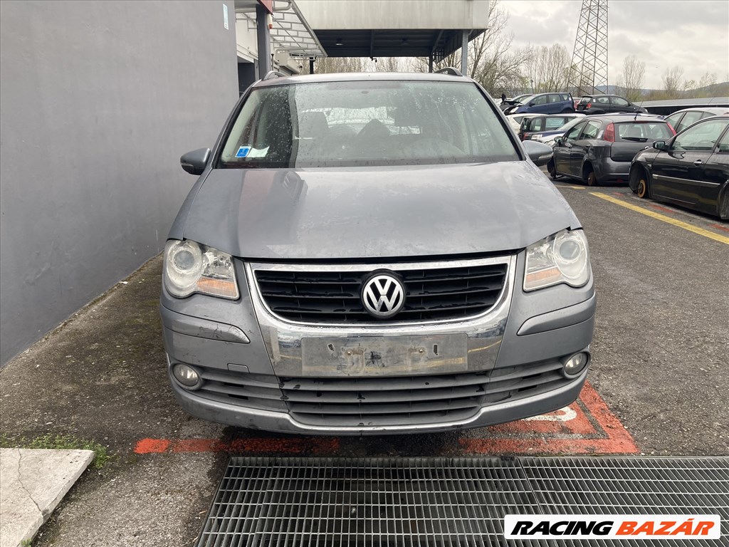 Volkswagen Touran I Typ 1T Touran facelift oldal ajtó  3. kép