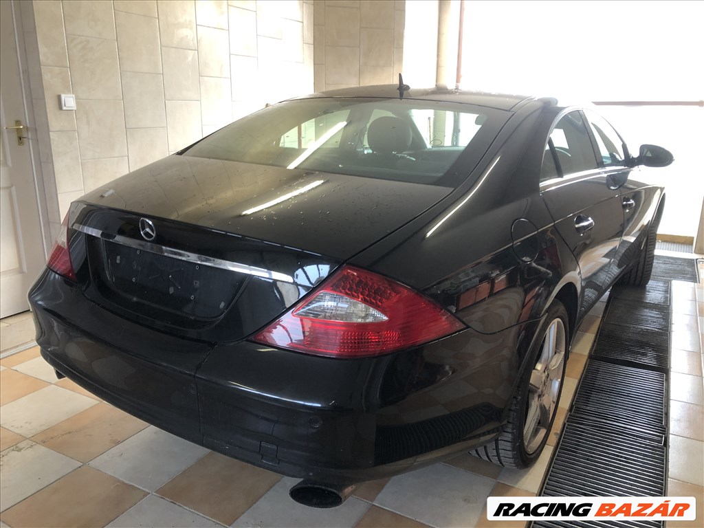 Mercedes Benz CLS w219 hűtő garnitúra  11. kép