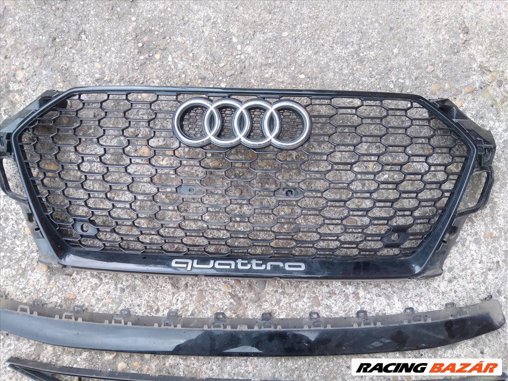 Audi RS5 (B8 - 8T) Hűtödiszrács 8w6853651 1. kép