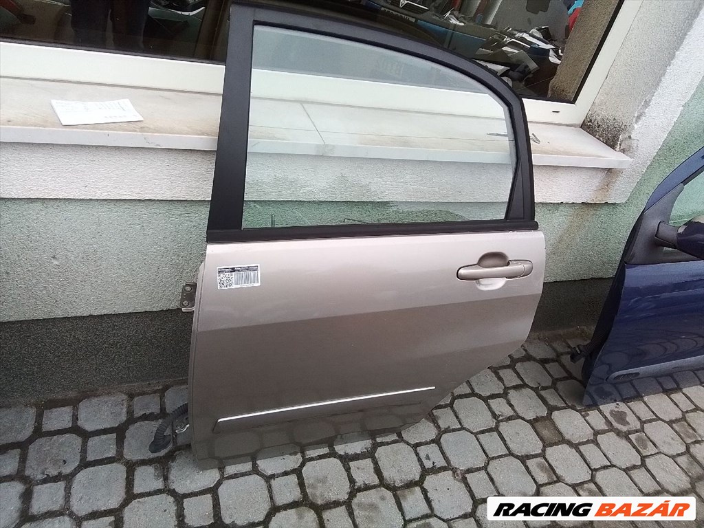 Suzuki Liana liana kombi és sedan ajtók több színben 25000.-ft 10. kép