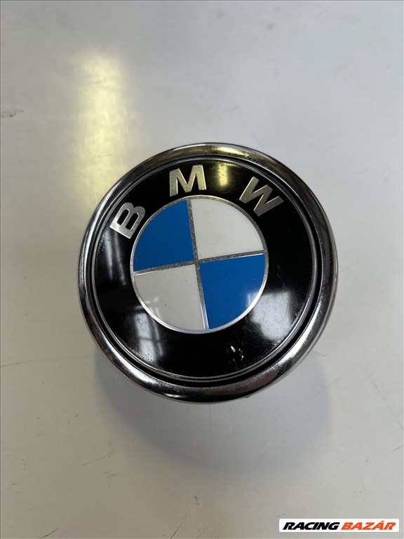 BMW 1-es sorozat E81, E82, E87, E88 csomagtér kilincs 1. kép