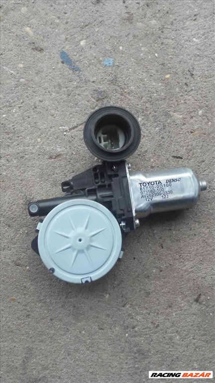 Toyota Yaris 05-10 Jobb Elsõ Ablakemelõ Motor 85710-0D100 1. kép